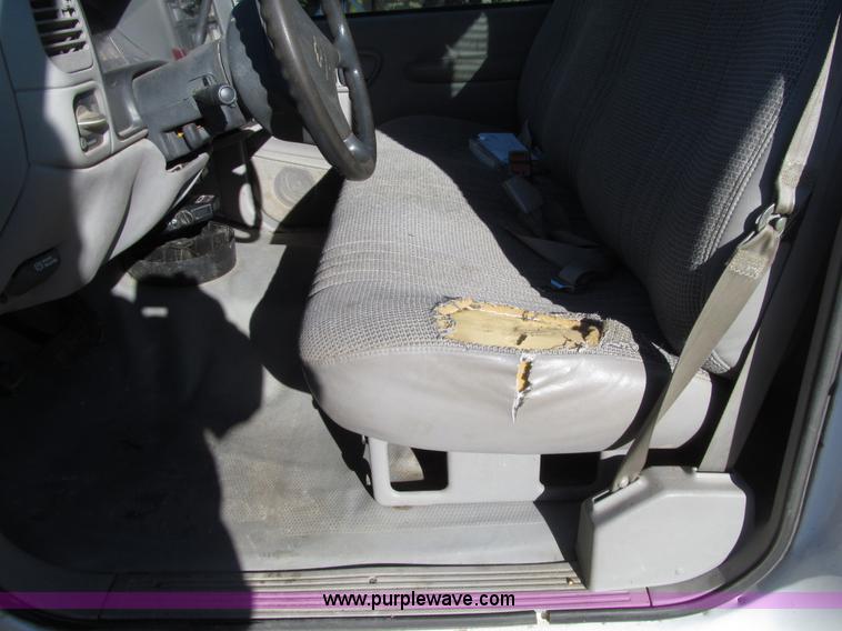 image for item E4624 1997 Chevrolet 3500 flatbed truck