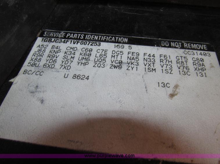 image for item E4624 1997 Chevrolet 3500 flatbed truck