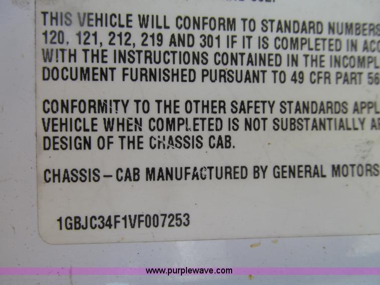 image for item E4624 1997 Chevrolet 3500 flatbed truck