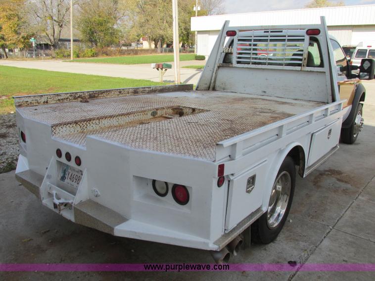 image for item F5362 2008 Ford F450 Super Duty XL flatbed truck