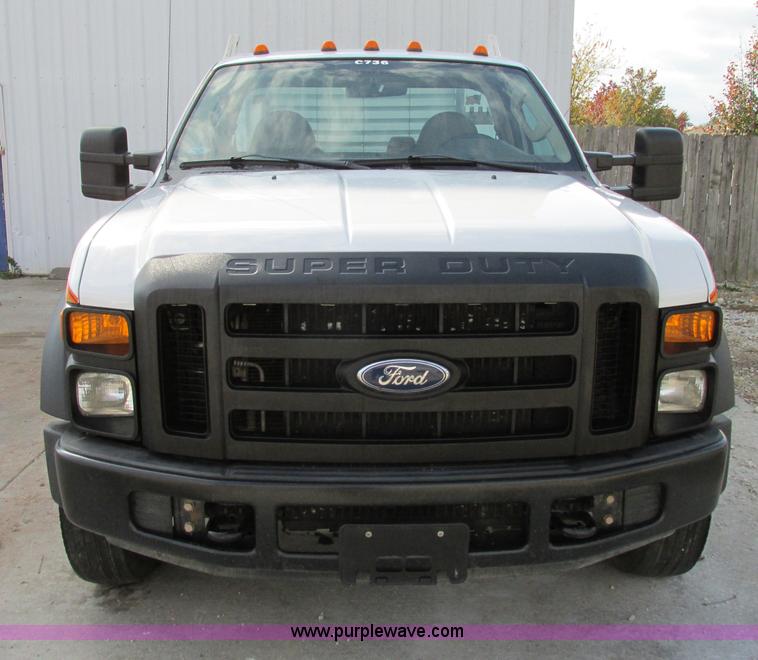 image for item F5362 2008 Ford F450 Super Duty XL flatbed truck