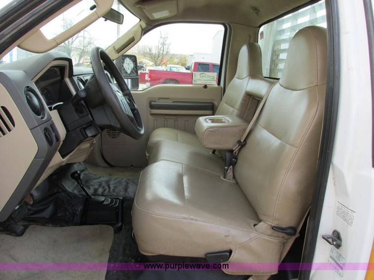 image for item F5362 2008 Ford F450 Super Duty XL flatbed truck