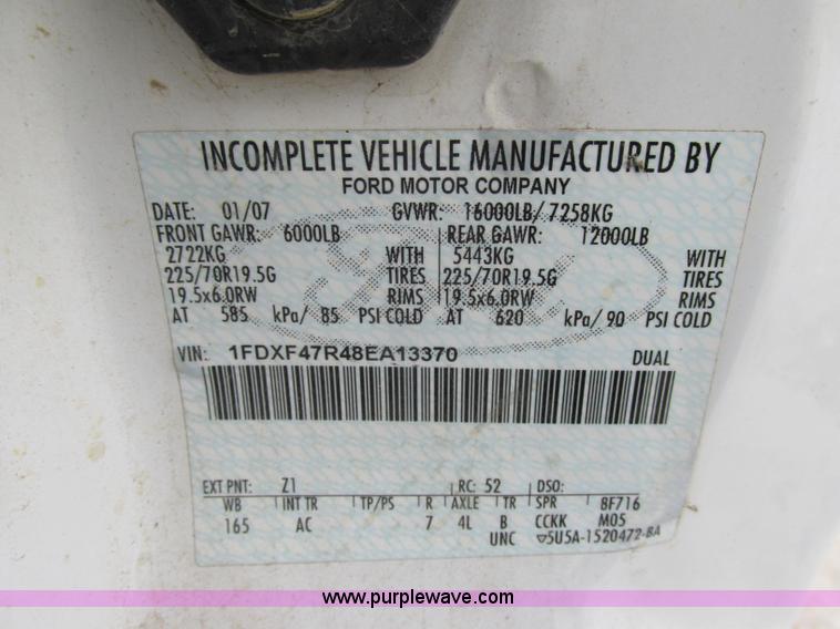 image for item F5362 2008 Ford F450 Super Duty XL flatbed truck