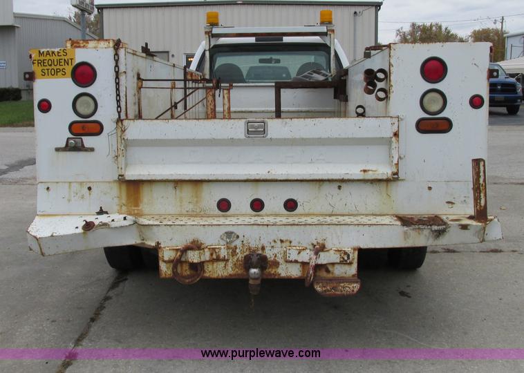 image for item F5363 2002 Ford F350 XL Super Duty utility truck