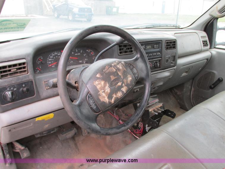 image for item F5363 2002 Ford F350 XL Super Duty utility truck