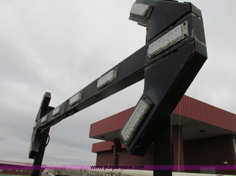 image for item F5370 2006 Chevrolet Silverado 2500HD service truck