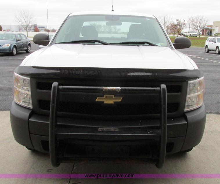 image for item F5372 2008 Chevrolet Silverado 1500 Ext. Cab pickup truck