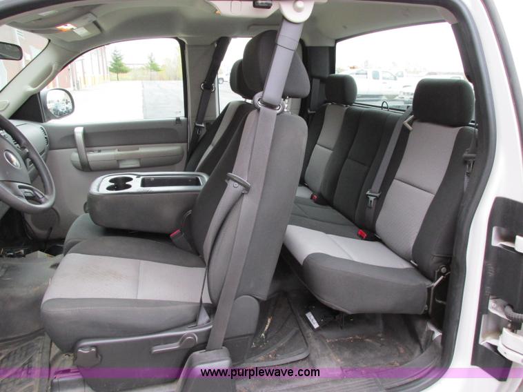 image for item F5372 2008 Chevrolet Silverado 1500 Ext. Cab pickup truck