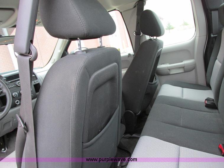 image for item F5372 2008 Chevrolet Silverado 1500 Ext. Cab pickup truck