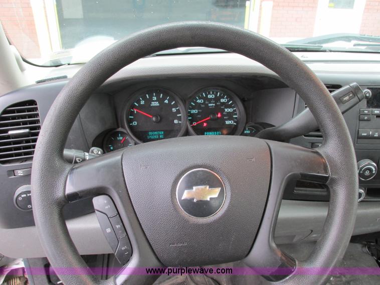 image for item F5372 2008 Chevrolet Silverado 1500 Ext. Cab pickup truck