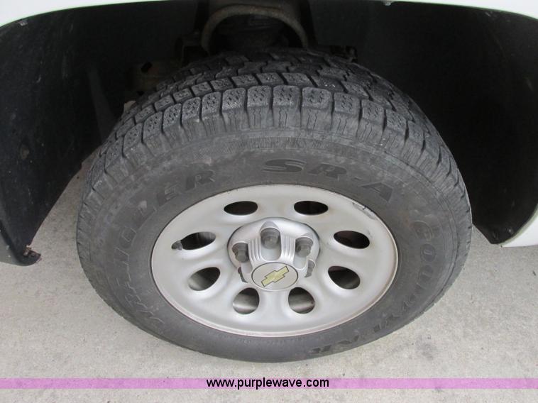 image for item F5372 2008 Chevrolet Silverado 1500 Ext. Cab pickup truck