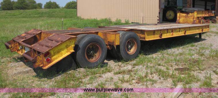 image for item F6655 1966 Load Craft 25 ton trailer