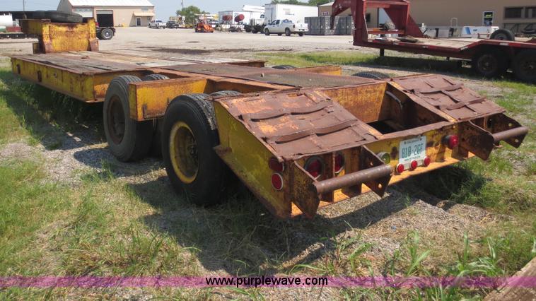 image for item F6655 1966 Load Craft 25 ton trailer