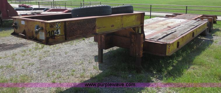 image for item F6655 1966 Load Craft 25 ton trailer