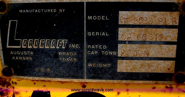 image for item F6655 1966 Load Craft 25 ton trailer