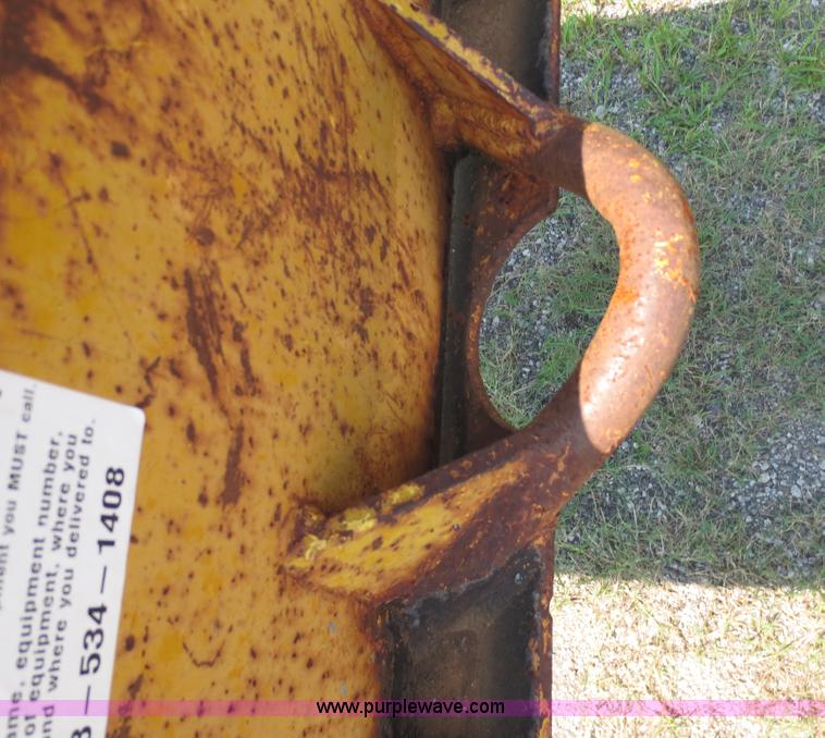 image for item F6655 1966 Load Craft 25 ton trailer