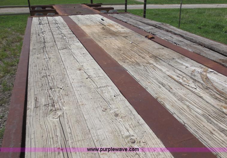 image for item F6655 1966 Load Craft 25 ton trailer