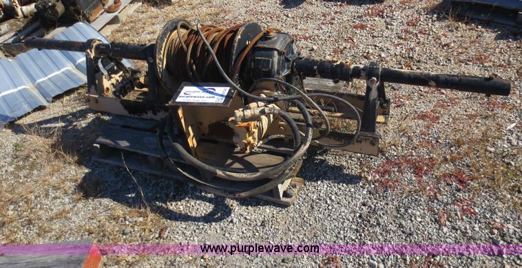 image for item F6724 Braden AH57-15 20,000 lbs hydraulic winch