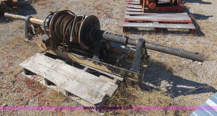 image for item F6724 Braden AH57-15 20,000 lbs hydraulic winch