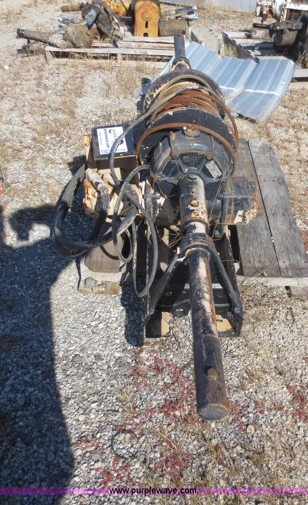 image for item F6724 Braden AH57-15 20,000 lbs hydraulic winch