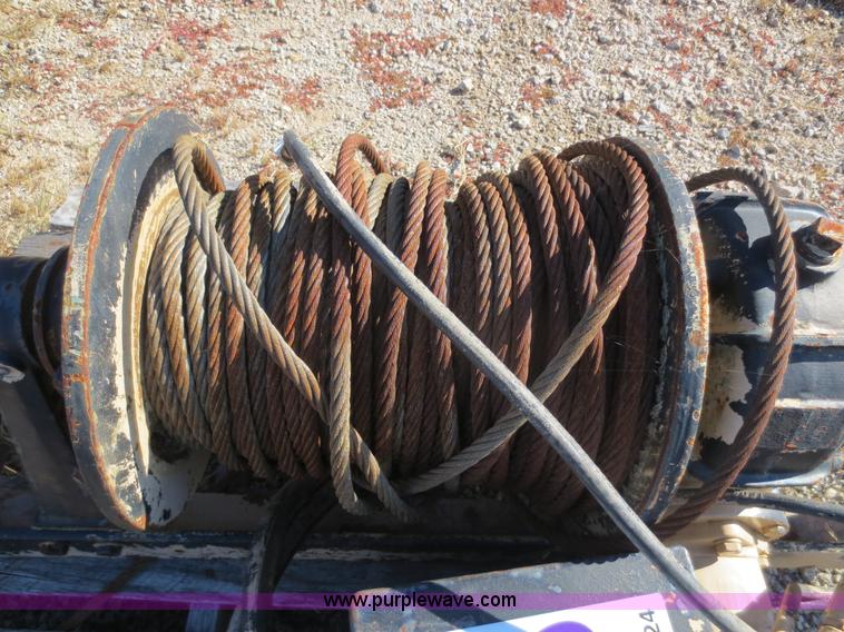 image for item F6724 Braden AH57-15 20,000 lbs hydraulic winch