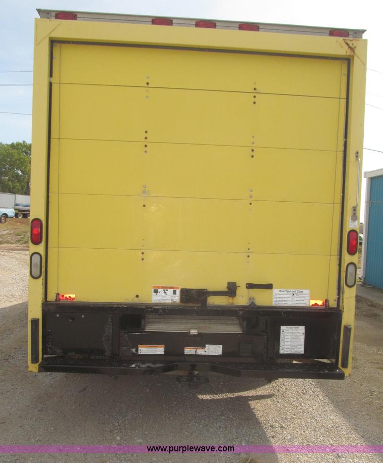 image for item F7148 1995 Ford Econoline E350 box truck