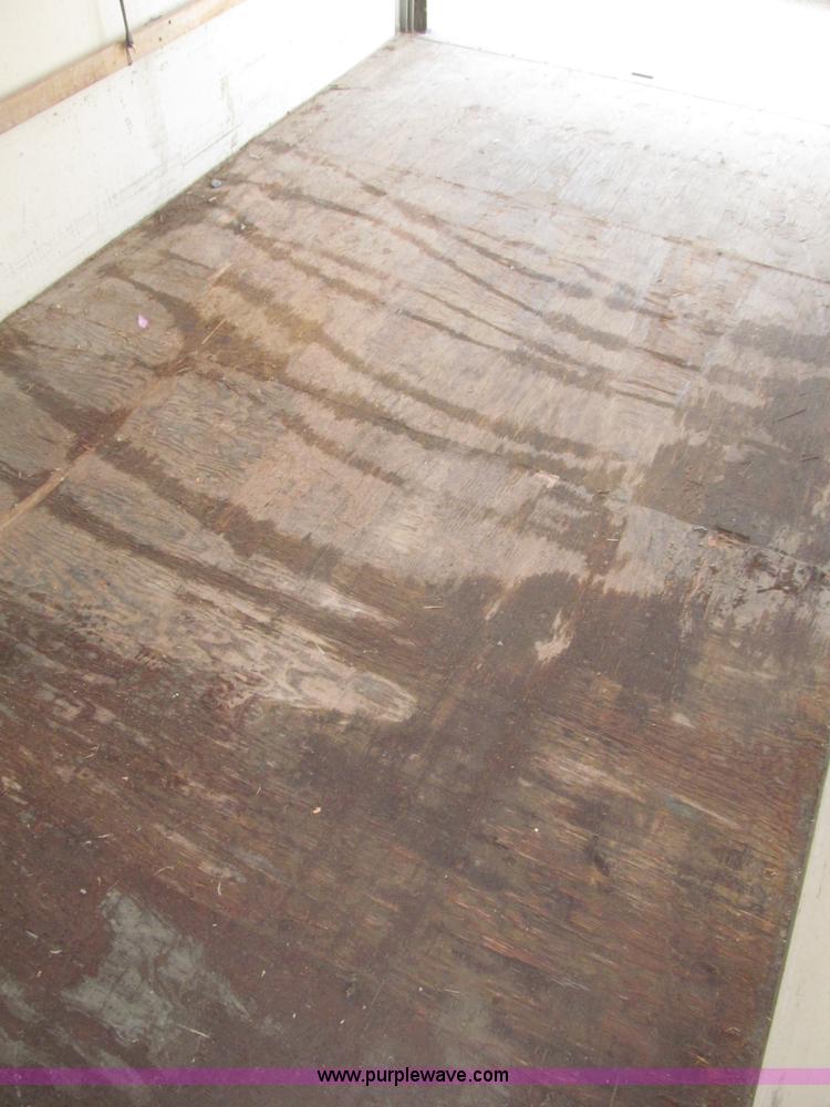 image for item F7148 1995 Ford Econoline E350 box truck