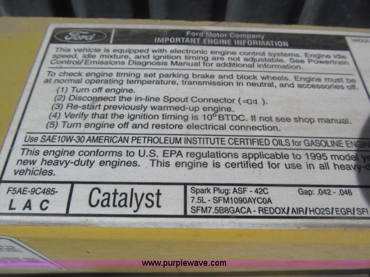 image for item F7148 1995 Ford Econoline E350 box truck