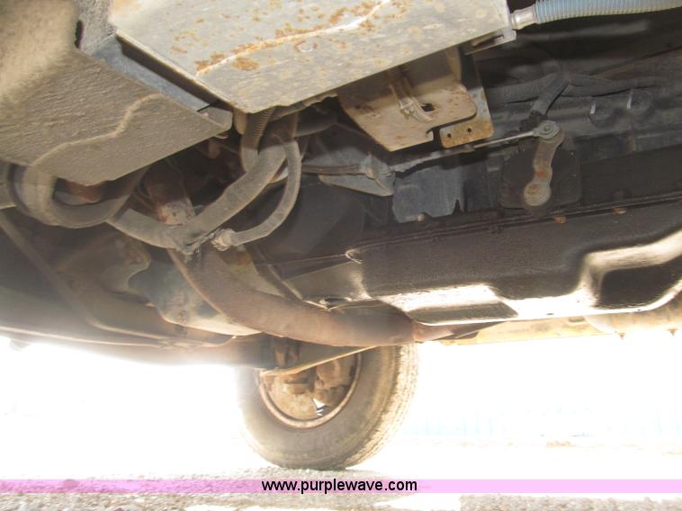 image for item F7148 1995 Ford Econoline E350 box truck