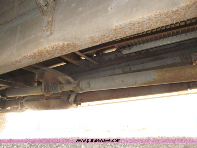 image for item F7148 1995 Ford Econoline E350 box truck