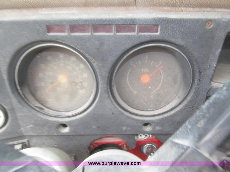 image for item F7152 1978 GMC 6500 septic tank truck