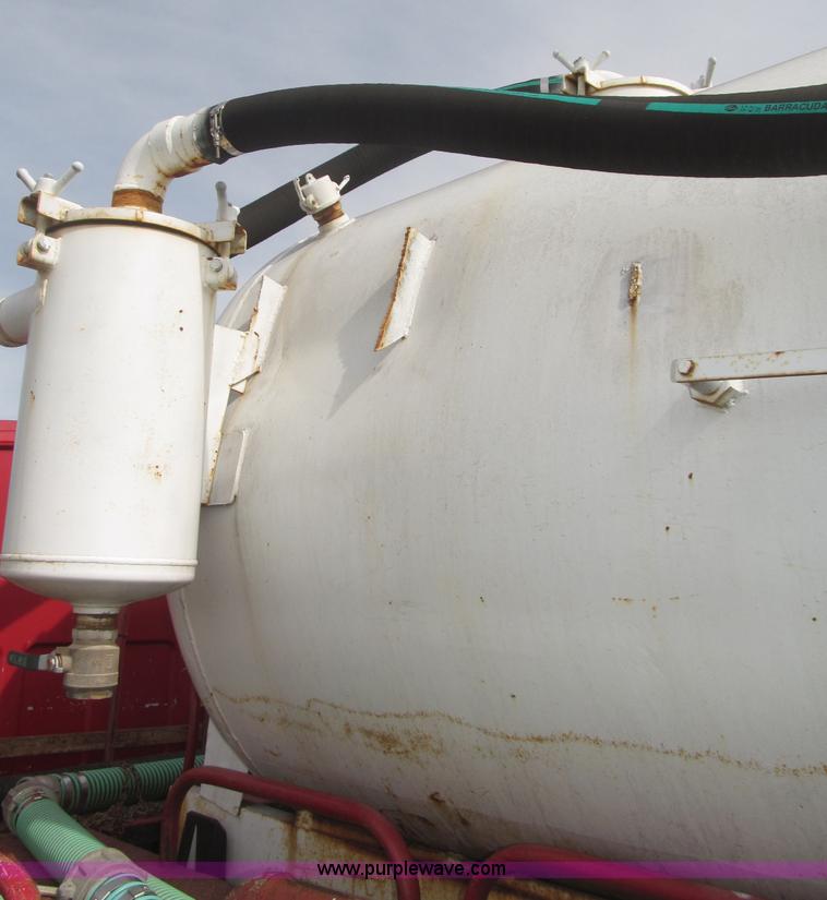 image for item F7152 1978 GMC 6500 septic tank truck