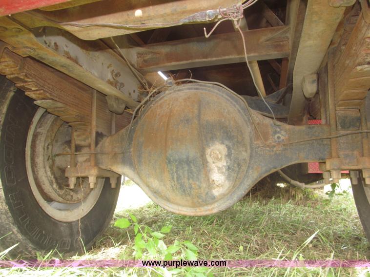 image for item F7152 1978 GMC 6500 septic tank truck