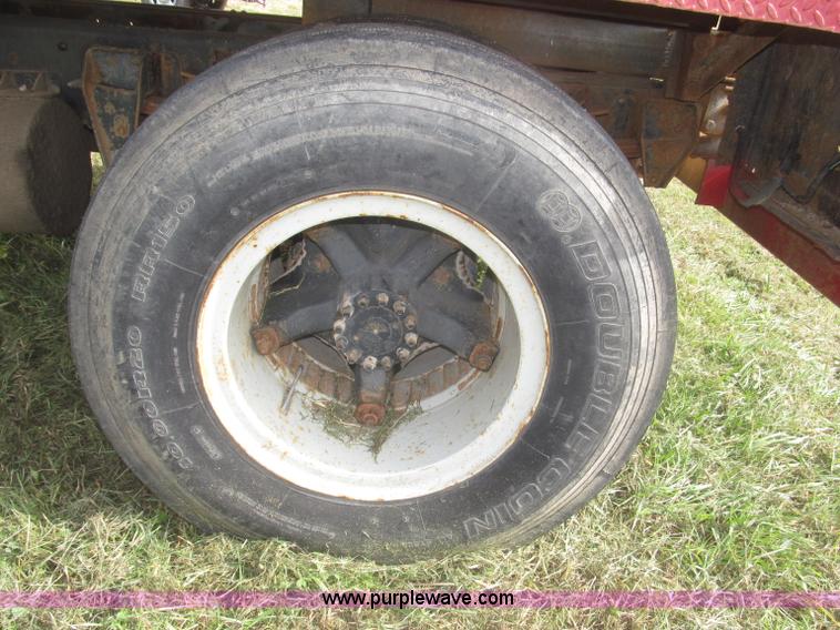 image for item F7152 1978 GMC 6500 septic tank truck