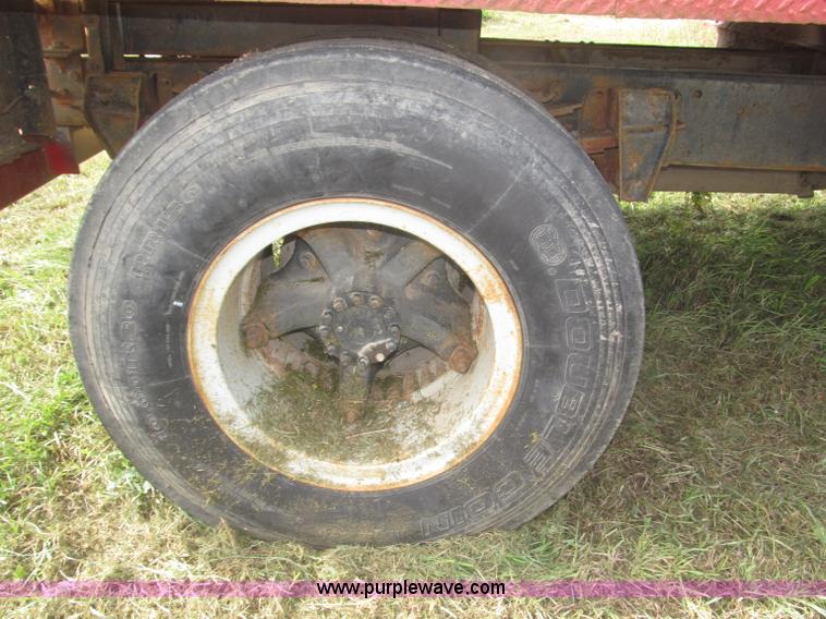 image for item F7152 1978 GMC 6500 septic tank truck