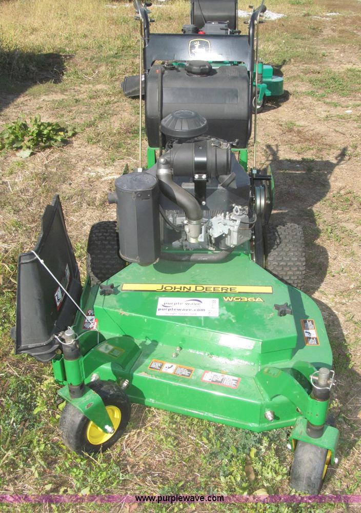 image for item F7155 2010 John Deere WG36A commercial lawn mower