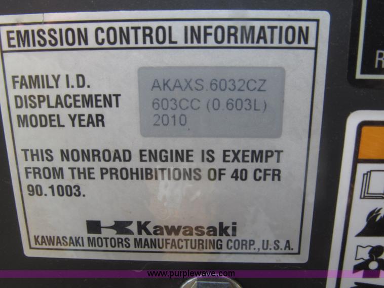 image for item F7155 2010 John Deere WG36A commercial lawn mower