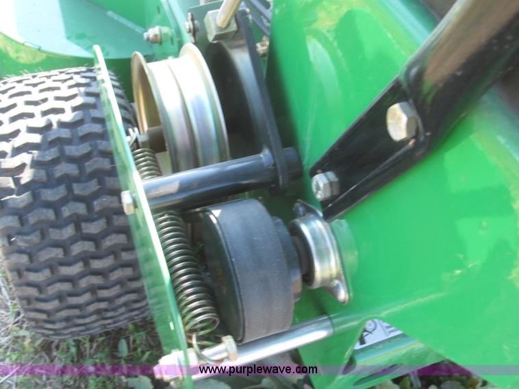 image for item F7155 2010 John Deere WG36A commercial lawn mower