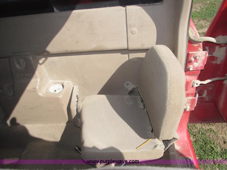 image for item F7165 2001 Ford Ranger XLT Flareside SuperCab pickup truck