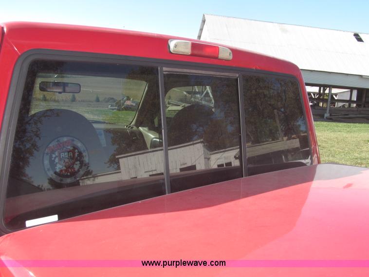 image for item F7165 2001 Ford Ranger XLT Flareside SuperCab pickup truck