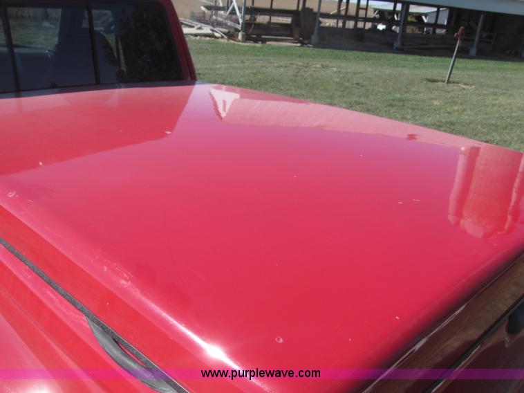 image for item F7165 2001 Ford Ranger XLT Flareside SuperCab pickup truck