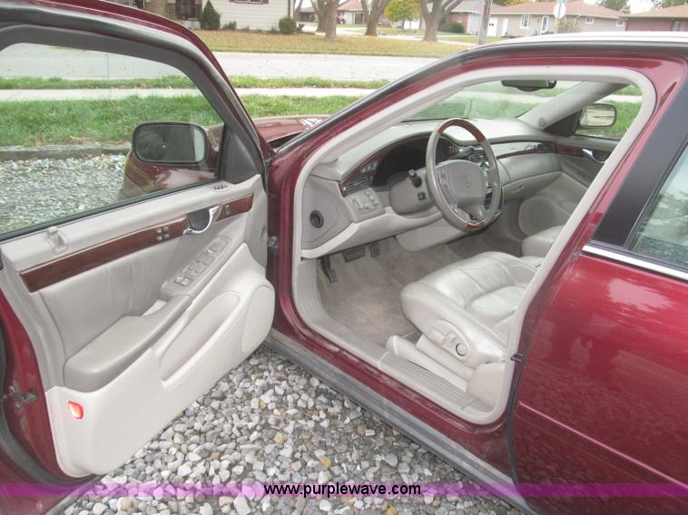 image for item F7184 2000 Cadillac DeVille DHS