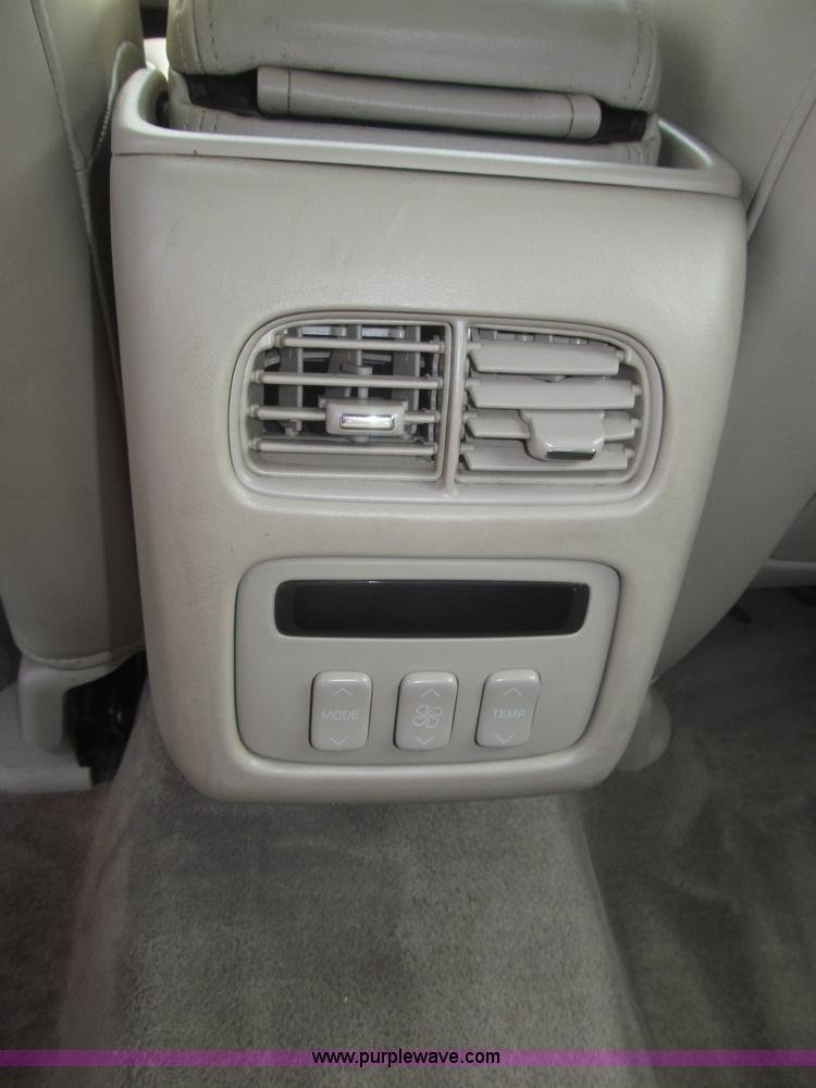 image for item F7184 2000 Cadillac DeVille DHS