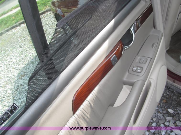 image for item F7184 2000 Cadillac DeVille DHS