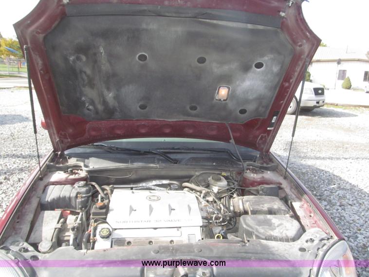 image for item F7184 2000 Cadillac DeVille DHS