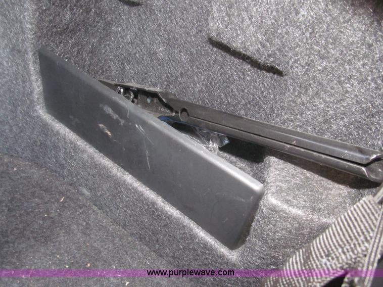 image for item F7184 2000 Cadillac DeVille DHS