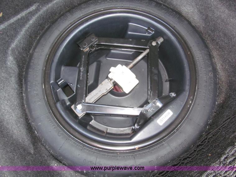 image for item F7184 2000 Cadillac DeVille DHS