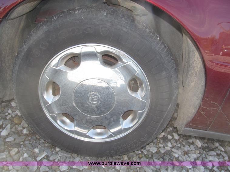 image for item F7184 2000 Cadillac DeVille DHS