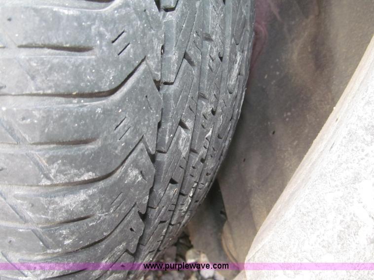 image for item F7184 2000 Cadillac DeVille DHS