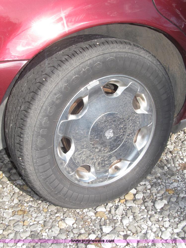 image for item F7184 2000 Cadillac DeVille DHS